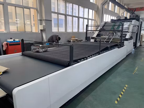 Laminatrice per flauto completamente automatica di nuovo tipo in cartone ondulato